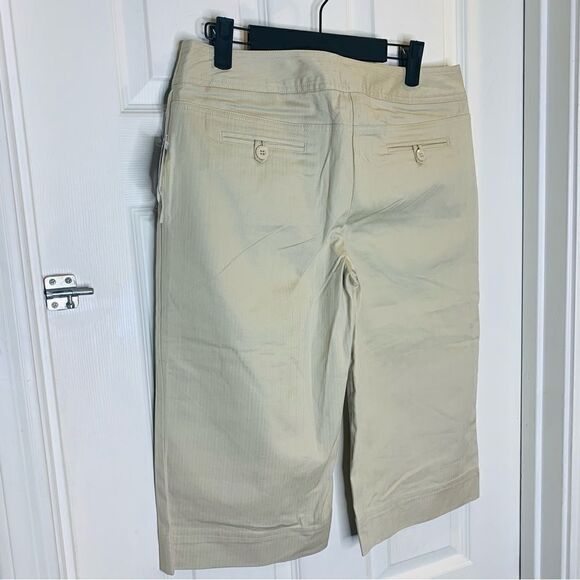 Hillard & Hanson Opal Beige Rolled Cuff Capris Size 8 Petite - Picture 4 of 10